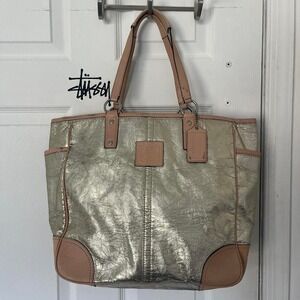 Y2K 2000s Coach silver metallic Leather shoulder bag / handbag